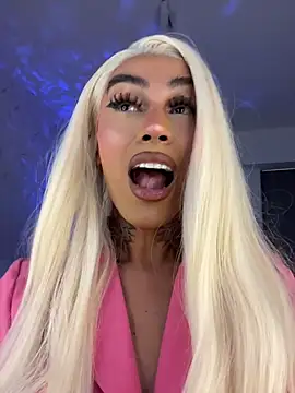 miss_tatiana_'s Webcam Show