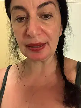 Lizzaa80 现场XXX聊天