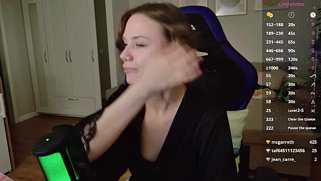 alexa_feels_'s Live XXX Chat