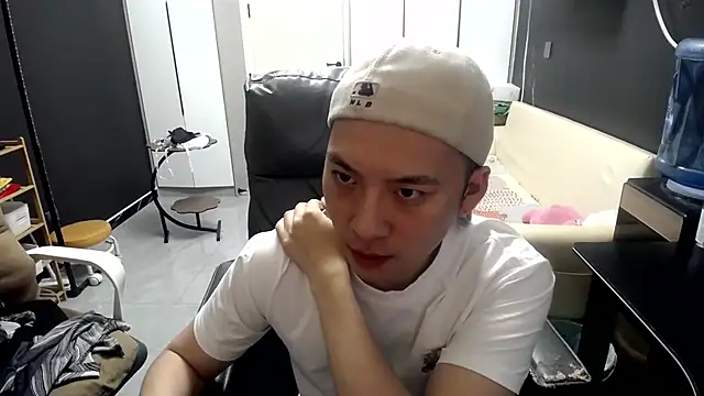 yichen008 现场XXX聊天