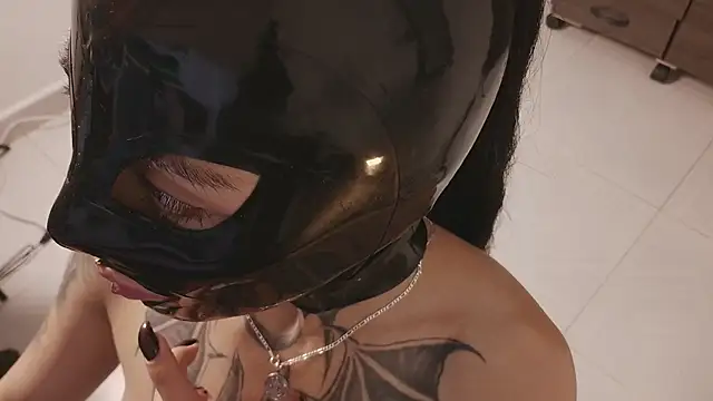 selene_red_ Live XXX Chat