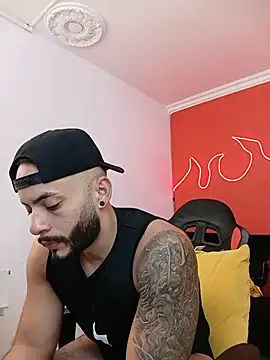 Chat XXX en directo de Mike_savage3