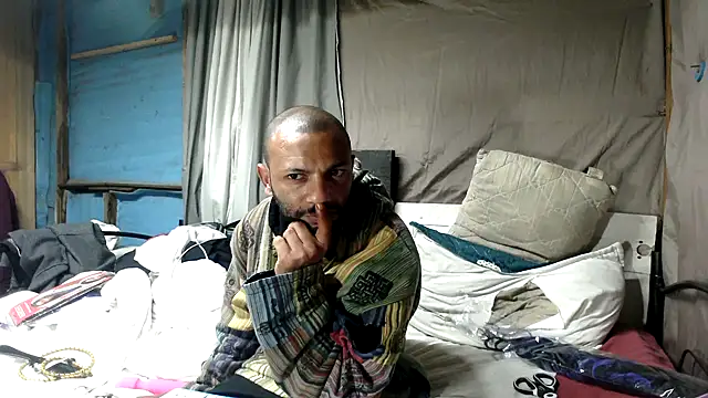 Chat +18 de Camodick ao vivo
