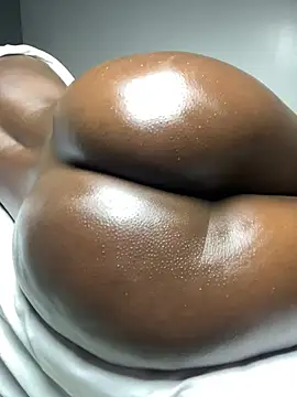 دردشة Hazel_slimthickk الجنسية المباشرة