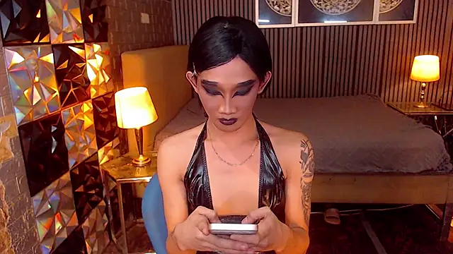lhexiecollinsのライブXXXチャット