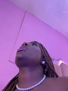 LoveQueen2 – Naživo XXX chat