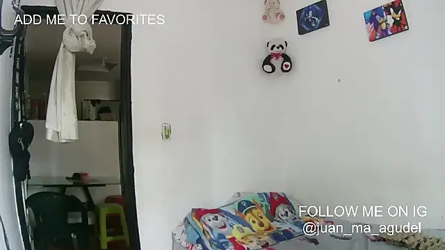 Ebebyjuan Chat XXX in diretta