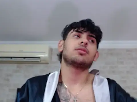Zayn_Blaze live XXX chat