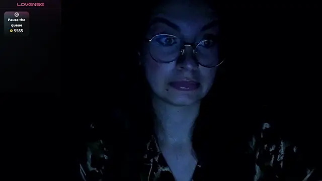 Chat +18 de Real_cutie1 ao vivo