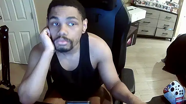 Neovergil0 Chat XXX in diretta