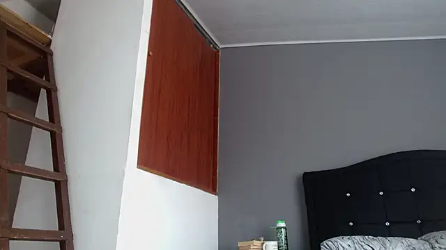 Chat XXX Live Emilia_1995