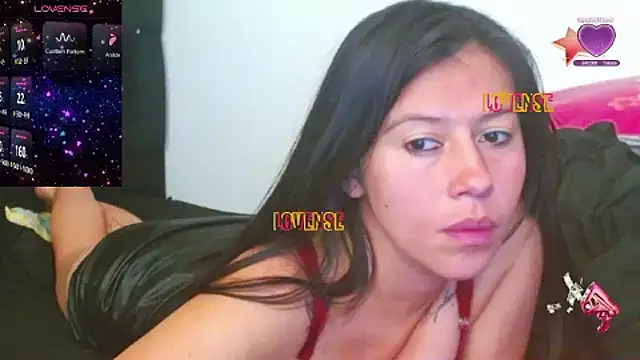 sandyquinnxx Adlı Modelin Canlı XXX Sohbeti