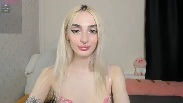 succubantra's Live XXX Chat