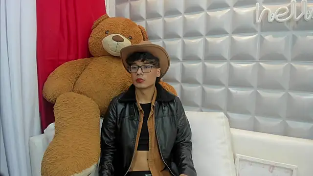 Онлайн чат XXX maximo_2019