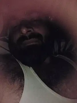 Hunter35676 Pertunjukan Webcam