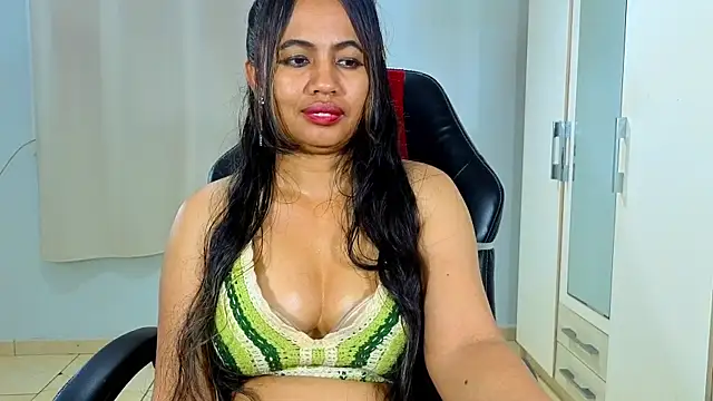 FannyXhot Chat XXX in diretta