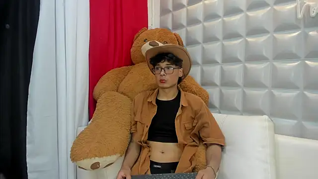 Chat +18 de maximo_2019 ao vivo