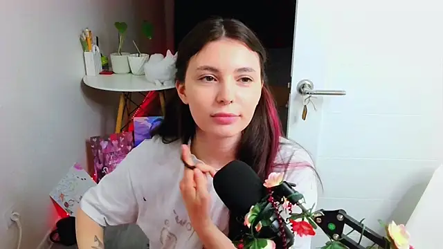 peachyness Adlı Modelin Canlı XXX Sohbeti