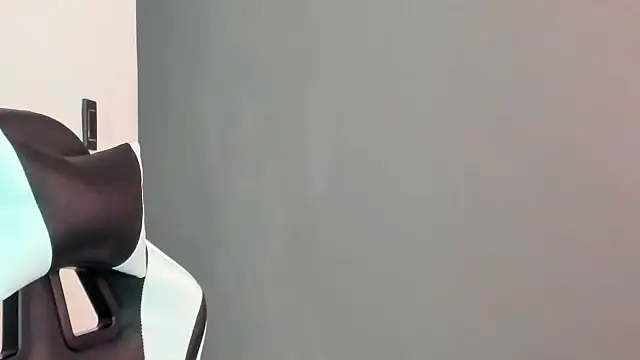 __Emma__11__Lecat_'s Live XXX Chat