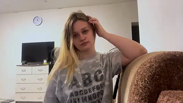 MaggyVerse – Naživo XXX chat