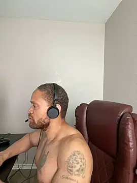Fathero1time live XXX chat