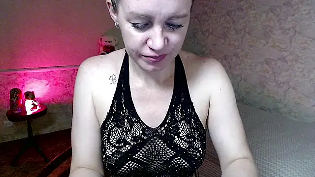 Fern_Lust élő XXX-chatje