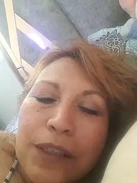 Kazsandraa Adlı Modelin Canlı XXX Sohbeti