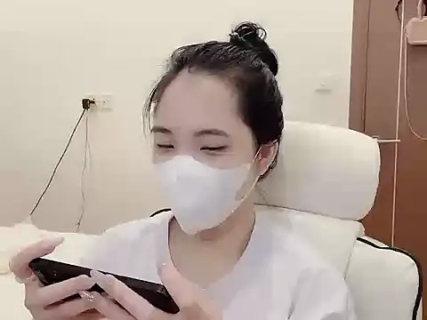 Pun8386's Live XXX Chat