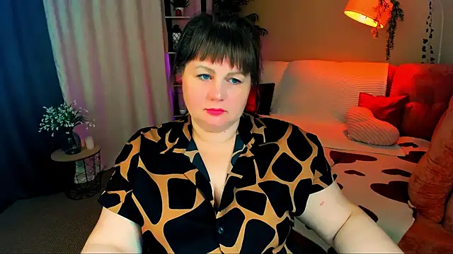 CrystaalStaar Chat XXX live