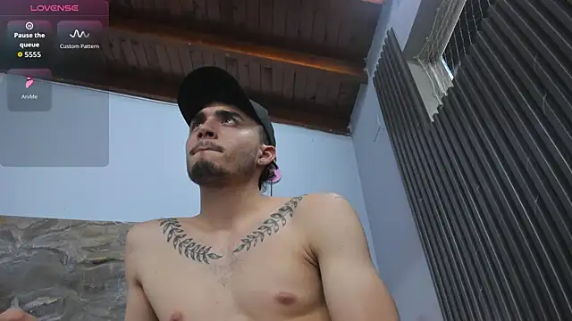 James-06 – Naživo XXX chat