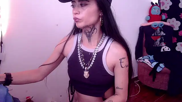 Chat +18 de lorena_miss ao vivo