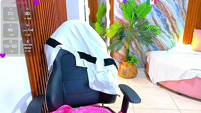 Czat XXX na żywo – Corall_tay1