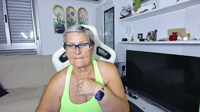 Selenna57 Live XXX-chat