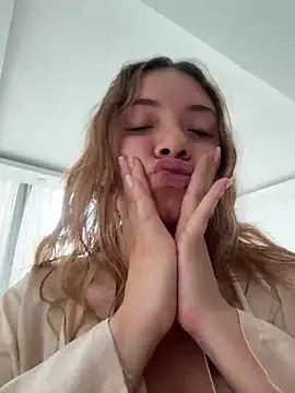 valery_mora Chat XXX in diretta