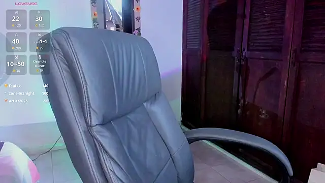 Luna_Roja26 লাইভ XXX চ্যাট