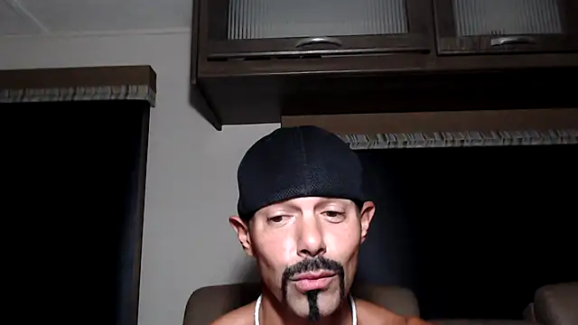 ThickD2C Live XXX Chat