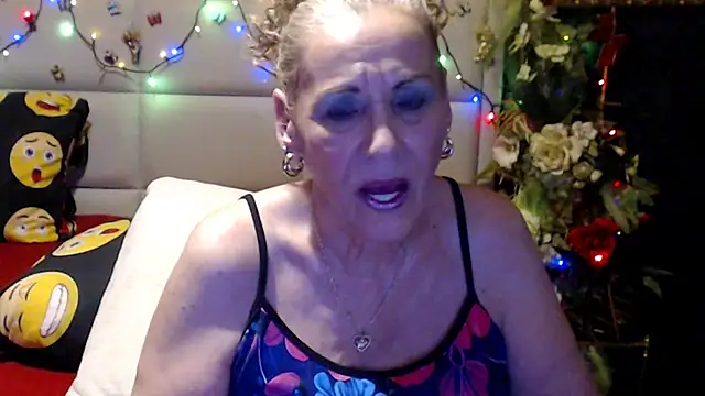 دردشة HappyWomanOn الجنسية المباشرة