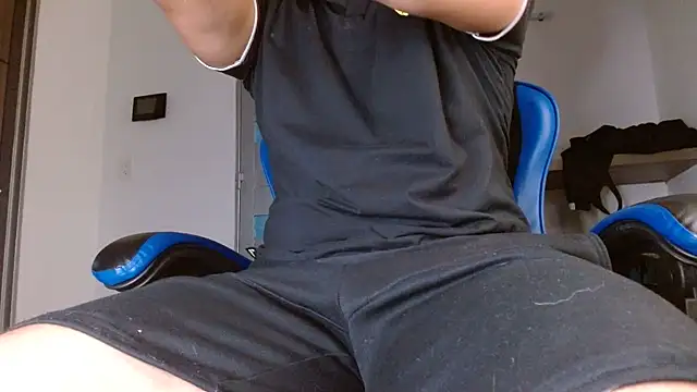 Pertunjukan Kamera Web SexyBoy-Bigclit