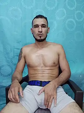 junior_926's Live XXX Chat