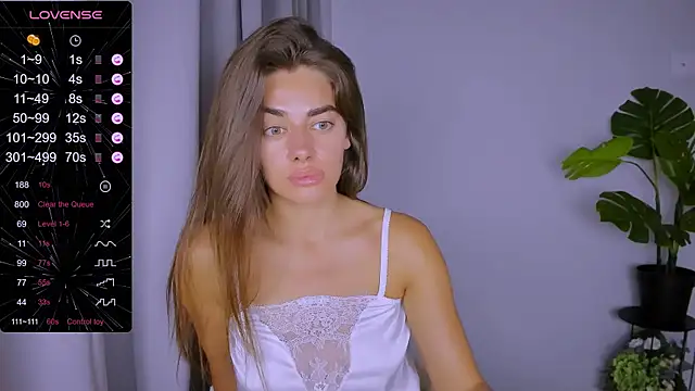 Marta--jess Adlı Modelin Canlı XXX Sohbeti