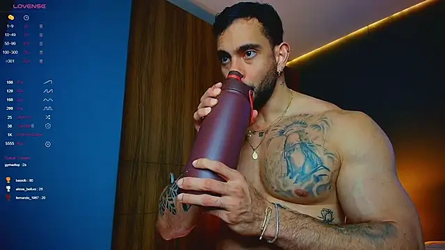 massimo_visconti Adlı Modelin Canlı XXX Sohbeti
