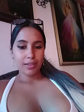 Czat XXX na żywo – shantall_cute