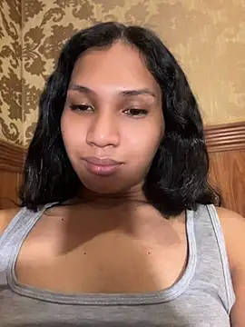 Chat XXX ao vivo de slutty_aki
