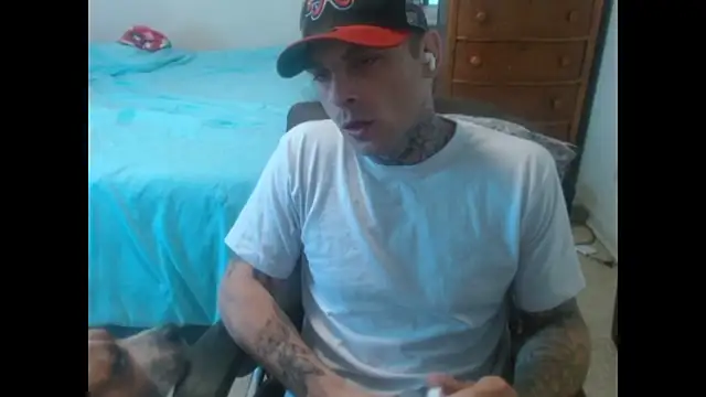 Онлайн чат XXX DADDY_KANE8---