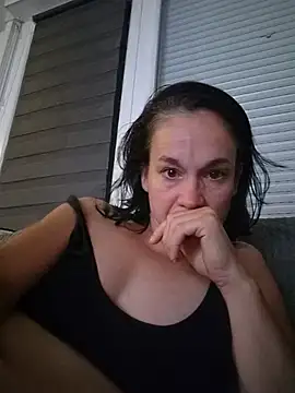 Chatroom XXX en direct de adelinegirly