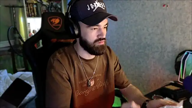 Živý XXX chat _Serious_Man