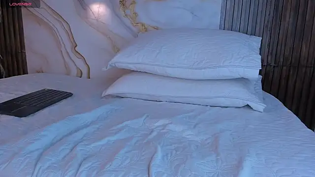 Онлайн чат XXX king_lovely_hornyy