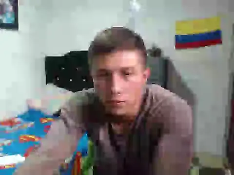 Stiiveen777 Chat XXX live