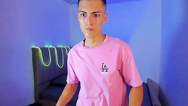 Matiius18 Webcam-Show