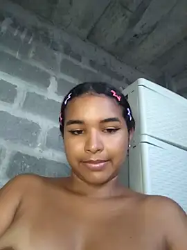Madeleik live XXX chat